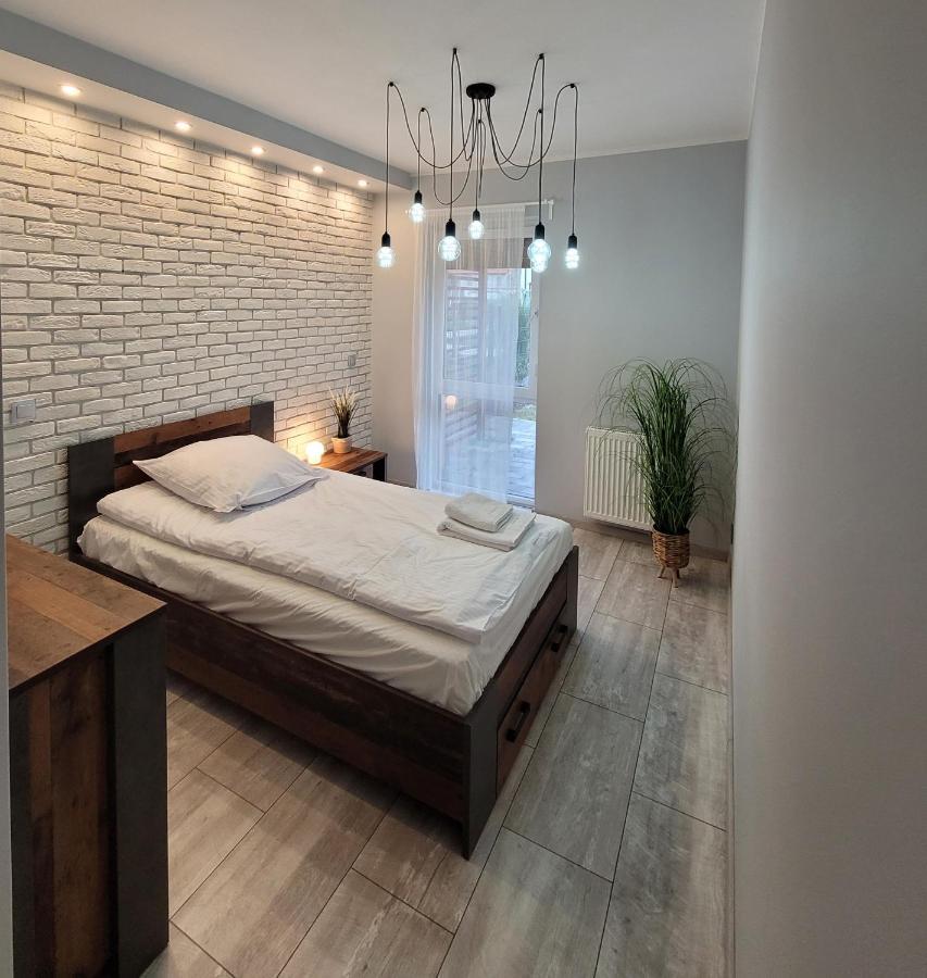 Apartament Mimi Wroclaw-Wysoka , Salon+Sypialania, Parter, Taras Διαμέρισμα Εξωτερικό φωτογραφία